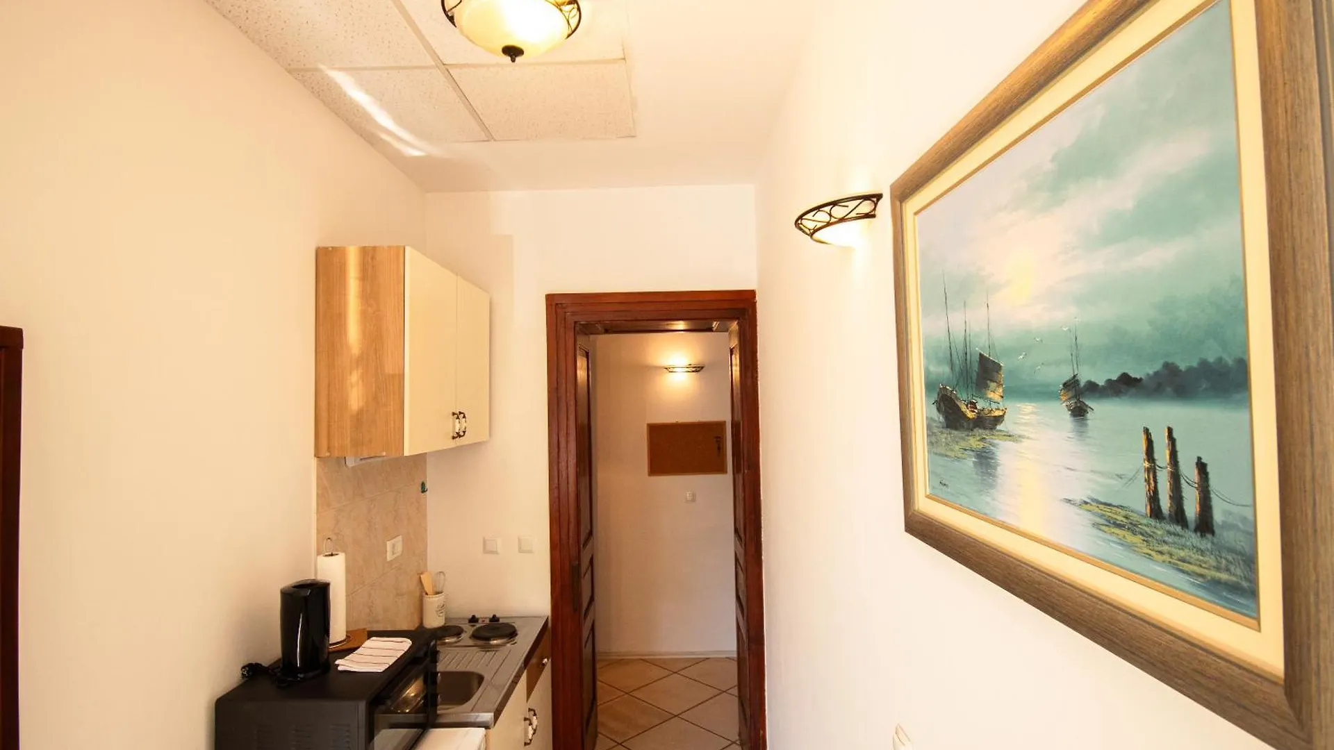 Tres Jolie Central Apartment Near Theatre & Beach Split 0*,  Croatia