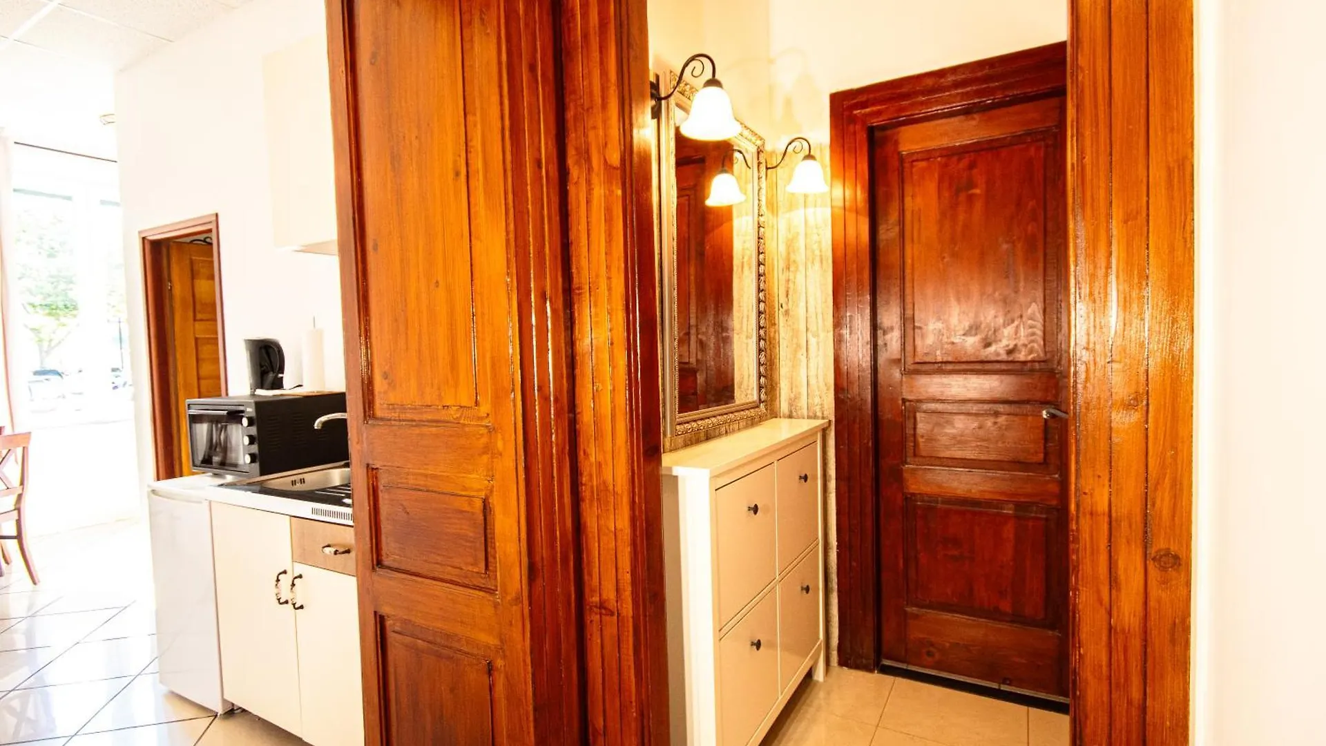 Tres Jolie Central Apartment Near Theatre & Beach Split